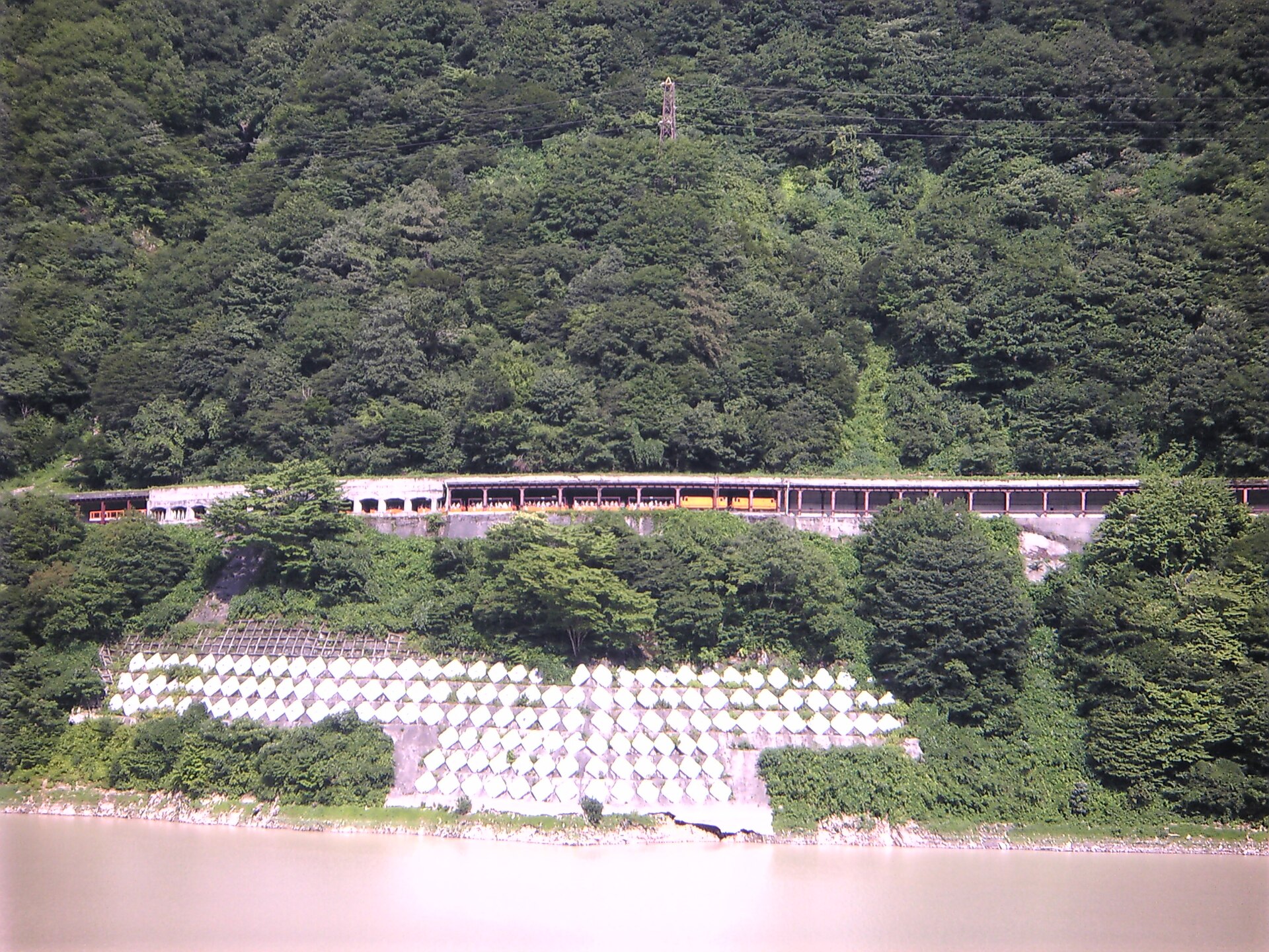 Kurobe Gorge Railway